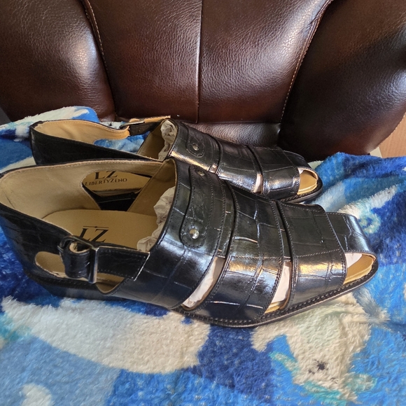 LIBERTYZANO MENS CLOSED TOE SANDALS 11 BLACK - Picture 4 of 13